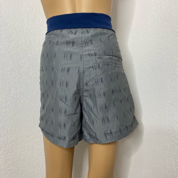 🆕 Horny Toad Flip Top Tencel Shorts with Pockets Gray Blue Women's Size L - Picture 5 of 12